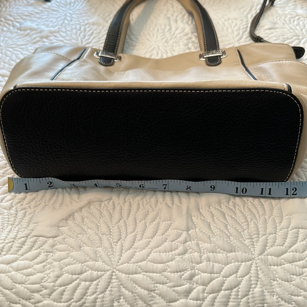 Brighton Tote - Picture 12 of 14